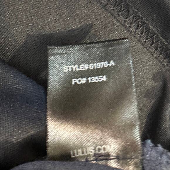 Lulus Love Poem Lace Mini Dress M Navy Blue Sheath Halter Fully Lined Back Zip - Picture 9 of 10